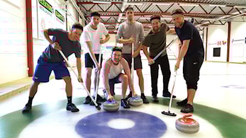 Langveisfarende "vikinger" på curlingisen